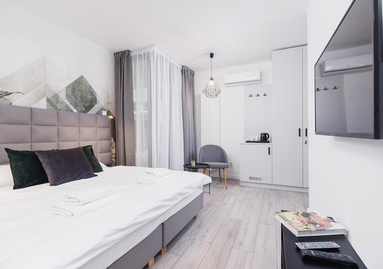 Wow! Aparthotel By Krakowmyplace Екстериор снимка